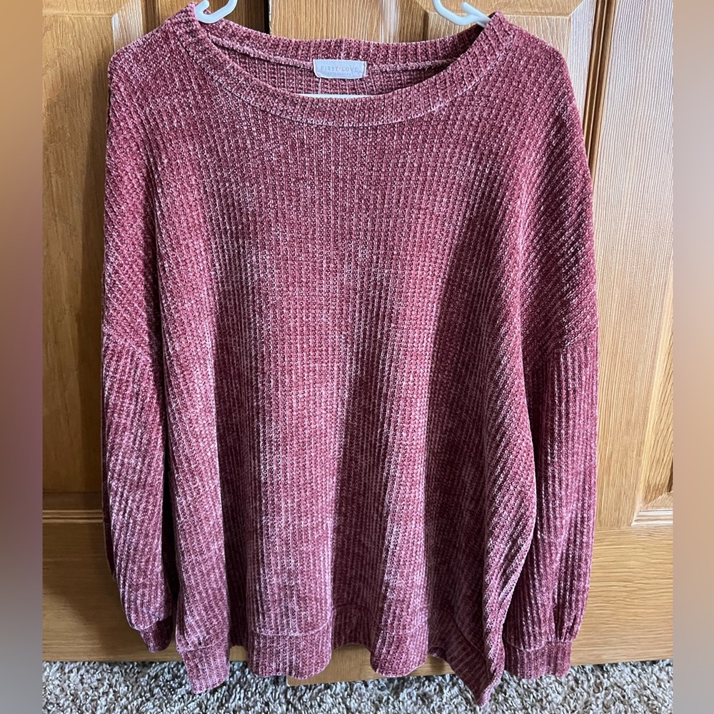 Women’s comfy sweater